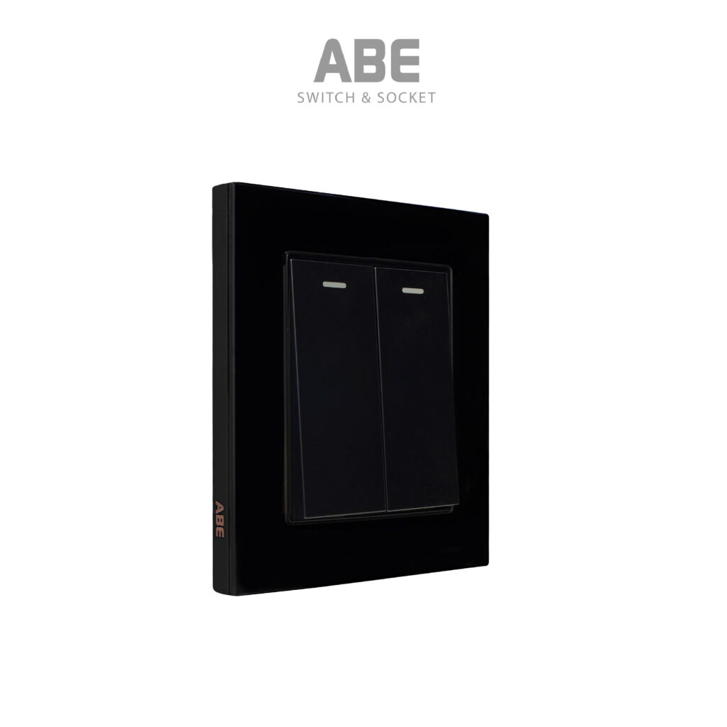 Công tắc - ổ cắm Crystal S Black