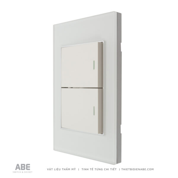 Ảnh bìa mẫu Crystal Trắng viền bạc 1