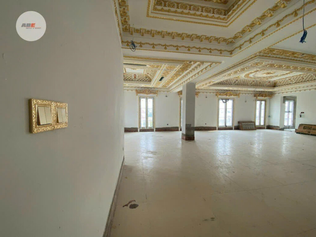 Công tắc Palace 24K - điểm nhấn hoàn hảo cho các không gian kiến trúc Cổ điển.