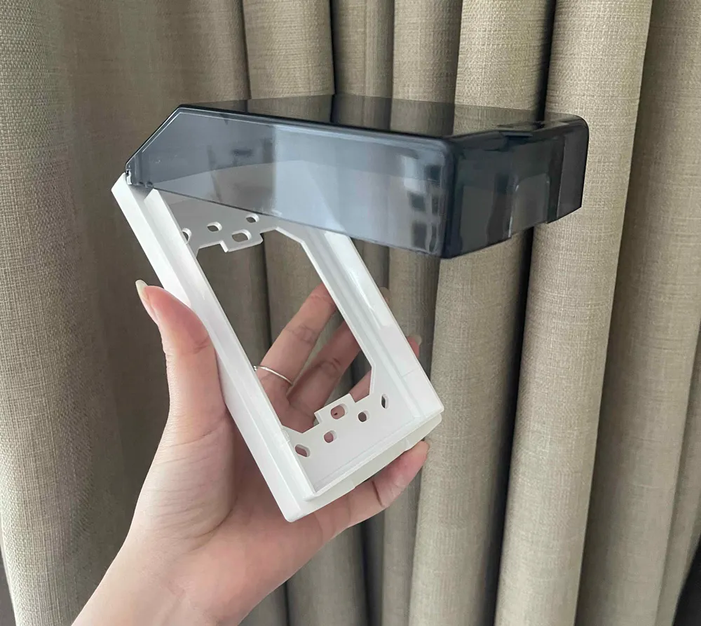 Nắp che mưa chữ nhật chuẩn IP66 chống nước và bụi
